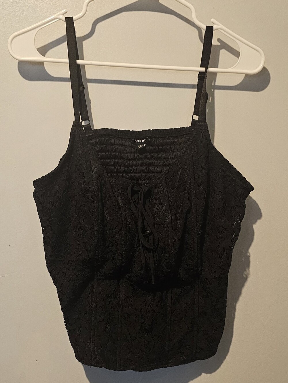 Torrid Black Lace Ribbed Cami with Tie Front Size 2xl